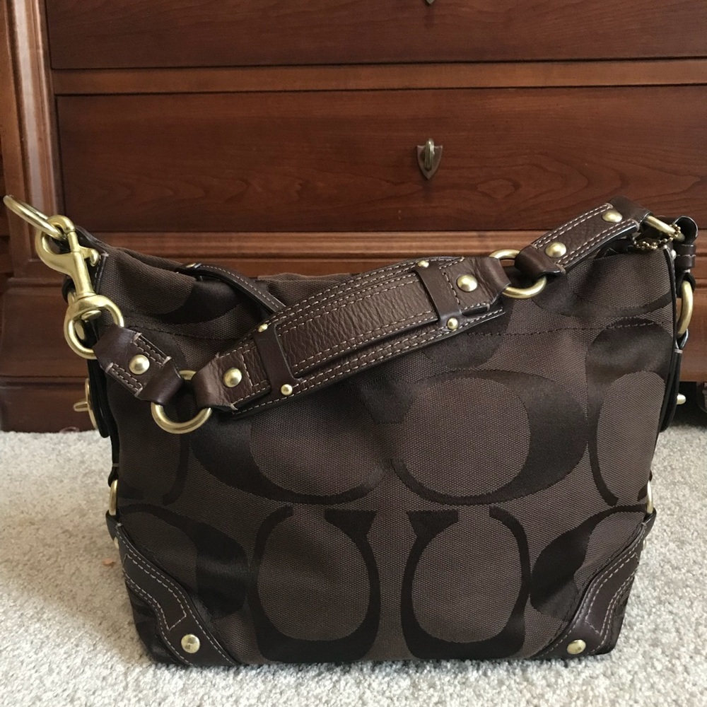 Women’s Coach purse